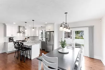 8 Bunker Ln, Lakeville, MA 02347 - Photo 12