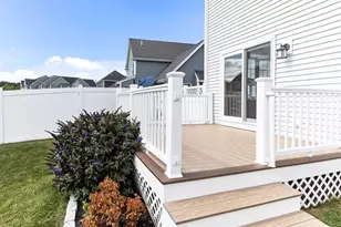 8 Bunker Ln, Lakeville, MA 02347 - Photo 32