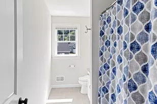 8 Bunker Ln, Lakeville, MA 02347 - Photo 30