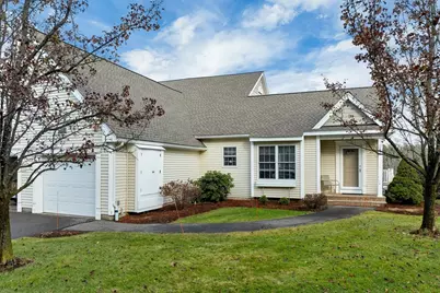 401 Autumn Ridge Dr #401, Ayer, MA 01432 - Photo 2