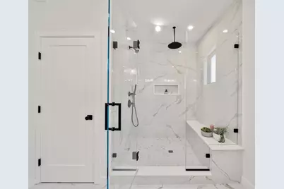 136 West Eighth #Four, Boston, MA 02127 - Photo 22