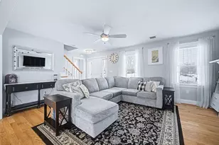 9 Windward Wy, Swansea, MA 02777 - Photo 14