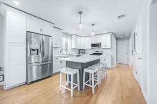 9 Windward Wy, Swansea, MA 02777 - Photo 8