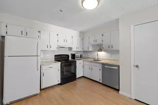 276 Codman Hill Rd, Boxborough, MA 01719 - Photo 6