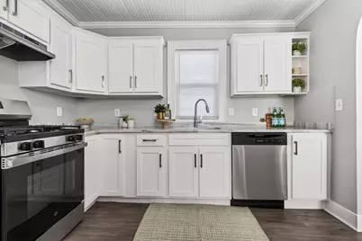 861 N Shore Rd, Revere, MA 02151 - Photo 4