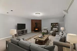 44 Kensington Ave, Westfield, MA 01085 - Photo 28