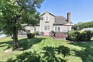 44 Kensington Ave, Westfield, MA 01085 - Photo 32