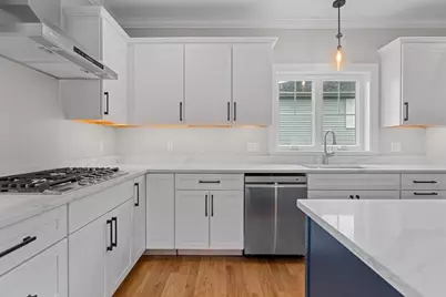 22 Pleasant #B, Mansfield, MA 02048 - Photo 4