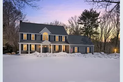 27 Liberty Hill Dr, Blackstone, MA 01504 - Photo 1