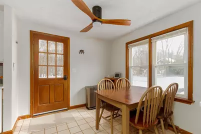 839 Lincoln St, Franklin, MA 02038 - Photo 10