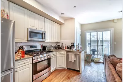 22 Woodward St #1, Boston, MA 02127 - Photo 2