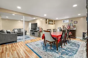 231 Lapham St, Fall River, MA 02721 - Photo 12