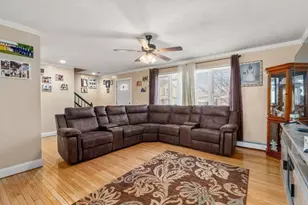 231 Lapham St, Fall River, MA 02721 - Photo 4