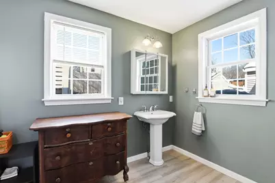 165 Lake Shore Dr, Weymouth, MA 02189 - Photo 10