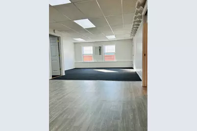 64 Jireh St #2W, New Bedford, MA 02745 - Photo 2