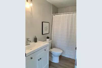 64 Holten #403, Danvers, MA 01923 - Photo 8