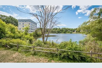 24 Cobblestone Ln #603, Gloucester, MA 01930 - Photo 16