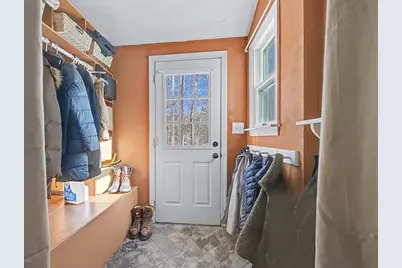 268 Wood St, Hopkinton, MA 01748 - Photo 10