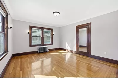 35 Spruceland Ave, Springfield, MA 01108 - Photo 22