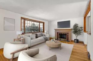 38 Garden Pkwy, Norwood, MA 02062 - Photo 2