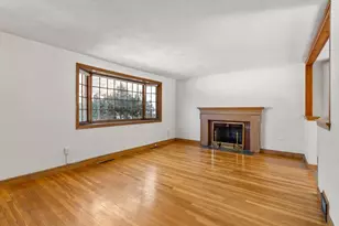 38 Garden Pkwy, Norwood, MA 02062 - Photo 6