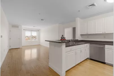 30 Franklin St #411, Malden, MA 02148 - Photo 6