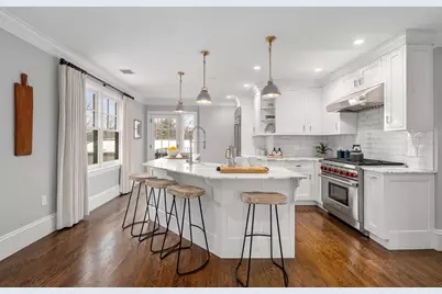 46 Mount Vernon Street #1, Cambridge, MA 02140 - Photo 10