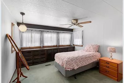 129 Pilgrim Tr, Plymouth, MA 02360 - Photo 20