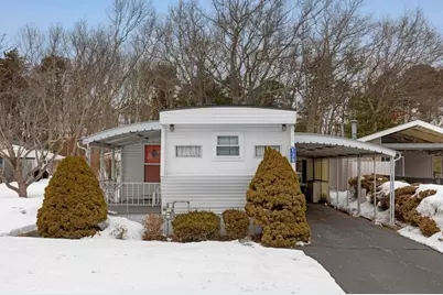 129 Pilgrim Tr, Plymouth, MA 02360 - Photo 1