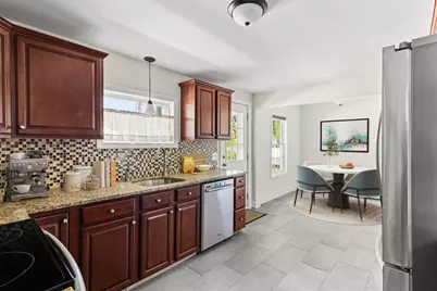 33 White St, Raynham, MA 02767 - Photo 4