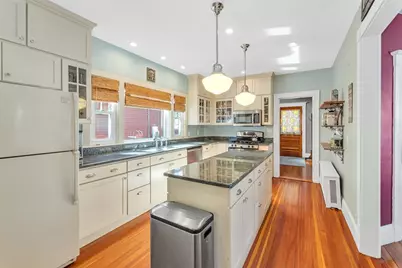 12 Leniston Street, Boston, MA 02131 - Photo 8