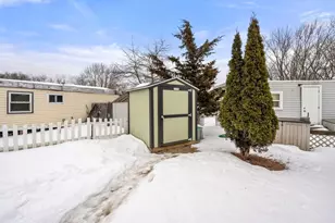 350 West St, Ludlow, MA 01056 - Photo 8