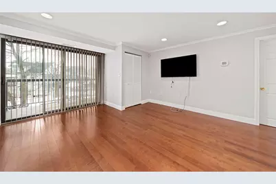 500 Salem St #307, Medford, MA 02155 - Photo 10