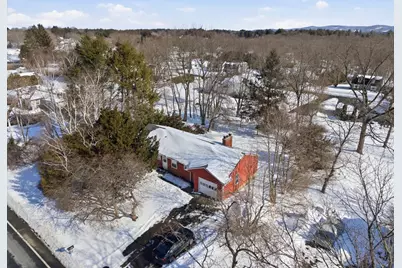 303 Kibbe Rd, East Longmeadow, MA 01028 - Photo 2