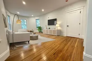 10 Beech St, Cambridge, MA 02140 - Photo 2