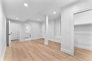 126 Prince St, Needham, MA 02492 - Photo 22