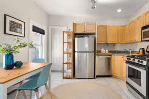 321 Columbia St, Cambridge, MA 02141 - Photo 6