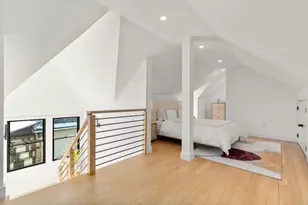 1919 Commonwealth Ave, Newton, MA 02466 - Photo 18