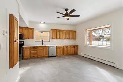 10 Barber St, Medway, MA 02053 - Photo 4