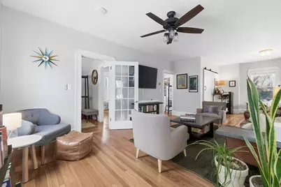 27 Liberty Hill Ave, Salem, MA 01970 - Photo 2