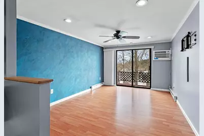 19 Maple St #21, Amesbury, MA 01913 - Photo 8