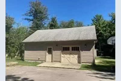 973 Pembroke, New Bedford, MA 02745 - Photo 16