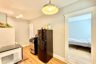 32 Sidlaw, Boston, MA 02135 - Photo 6