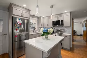 15 Roland Rd, Peabody, MA 01960 - Photo 10