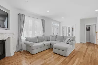 14 Lefevre Dr, Kingston, NH 03848 - Photo 8