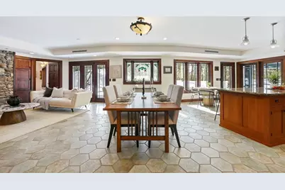 72 Meriam St, Lexington, MA 02420 - Photo 4