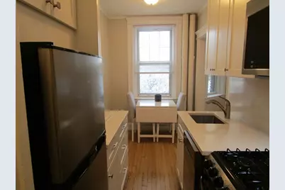 122 Riverway #5, Boston, MA 02215 - Photo 6