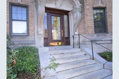 122 Riverway #5, Boston, MA 02215 - Photo 2