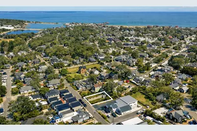 112 Dukes County, Oak Bluffs, MA 02557 - Photo 2