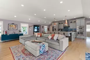 20 Blossom Rd, Braintree, MA 02184 - Photo 12